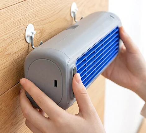 Froza AC features — 3 fan speeds, low power draw, portable